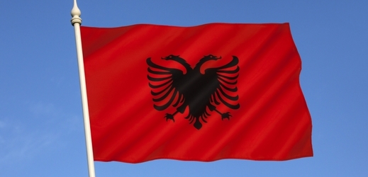 Vlajka Albánie.