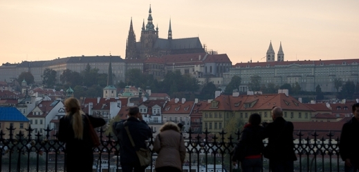 Turistů ubývá nejen v lázeňských městech, ale i v Praze.