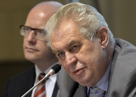 Od prezidenta Miloše Zemana sklidil premiér za svůj výrok kritiku.