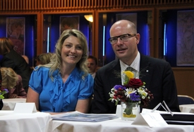 Premiér Sobotka s manželkou na návštěvě Rakouska.
