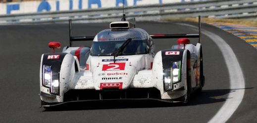 Značka Audi na okruhu v Le Mans opět zvítězila.