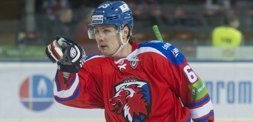 Bek Ondřej Němec bude hrát dál KHL v Praze.