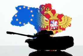 Podle Spojených států amerických Rusko připravilo tanky směřující na Ukrajinu (ilustrační foto).