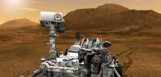 Vozítko Curiosity si pořídilo vlastní selfie.