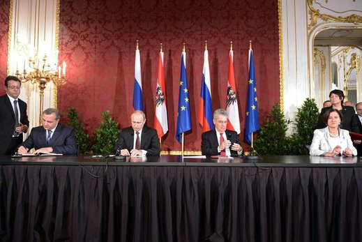 Podpisy dohod mezi Ruskem a Rakouskem ve Vídni.