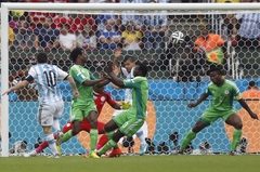 Messi a Musa jsou dvougólovými střelci utkání. Oba celky, Argentina i Nigérie, postupují do osmifinále.