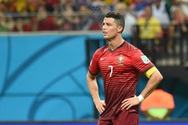 Cristiano Ronaldo může ze šampionátu odjet bez úspěchu i jediného vstřeleného gólu.