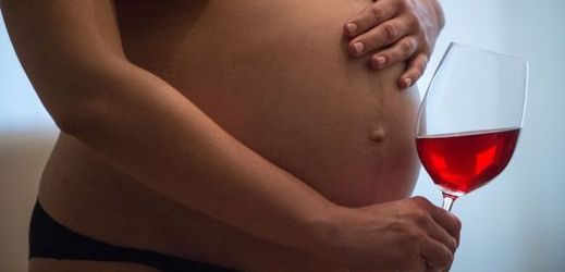 Aljašské bary chtějí varovat ženy, aby nepily v těhotenství.