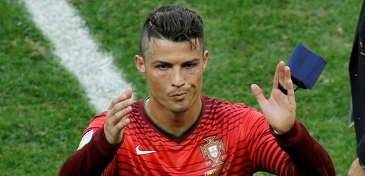 Evropských týmů postoupilo na MS jen šest ze 13. I hvězdný Ronaldo se rozloučil už v základní skupině.