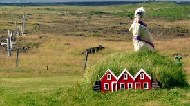 Údajná elfí vesnička na jihu Islandu.