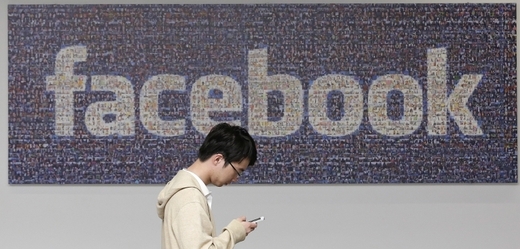 Na sociální síti Facebook je zaregistrováno 1,3 miliard uživatelů (ilustrační foto).
