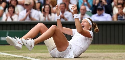 Petra Kvitová si dokráčela pro druhý titul z Wimbledonu.