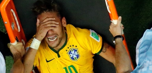 Vedení brazilské fotbalové reprezentace odmítá spekulace, že by se Neymar mohl zázračně uzdravit pro případné finále mistrovství světa. 