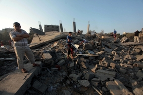 Izraelské bomby srovnaly vybrané objekty v Gaze se zemí.