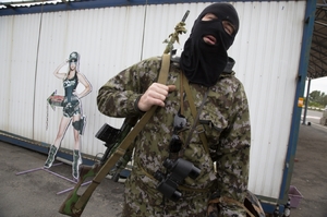 Proruský separatista v Doněcku.