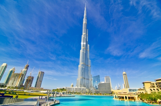 Burdž Chalífa, nejvyšší budova světa stojí v Dubaji.