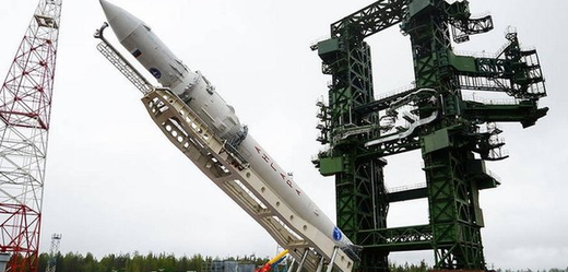 Rusko uskutečnilo první zkušební let zcela nové kosmické rakety Angara.