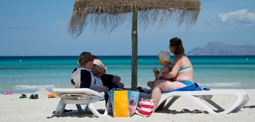 Klienti si u cestovních kanceláří stěžují na nejrůznější věci, třeba i na liduprázdné pláže (ilustrační foto).