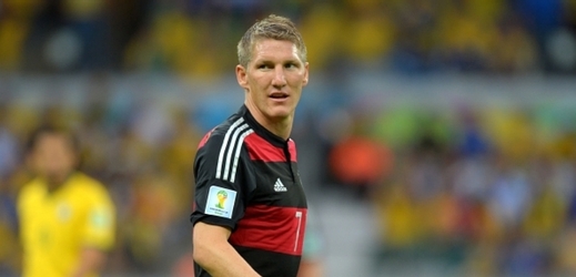 Záložník Německa Bastian Schweinsteiger. 