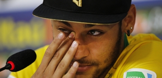 Neymar doteď jen těžko skrývá emoce.