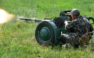 Pal. Ukrajinští vojáci při manévrech.
