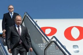 Putinovo týdenní turné po Latinské Americe.