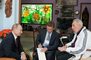 Putin se sešel v půli července s Fidelem Castrem v Havaně.