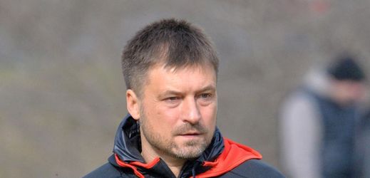 Ruský zástupce Igor Kornějev už odešel. 