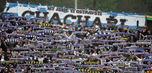 Skalní fanoušci fotbalistů Baníku Ostrava jsou odhodláni bojkotovat všechna domácí utkání v nadcházející sezoně, pokud klub nezmírní podmínky nově zavedeného adresného ticketingu pro zápasy na Bazalech.