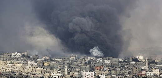 Fotografie z nedělního ostřelování Gazy.