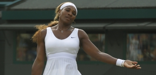 Serena Williamsová během 3. kola dvouhry na Wimbledonu.