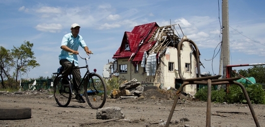 Zničený dům u Slavjansku.