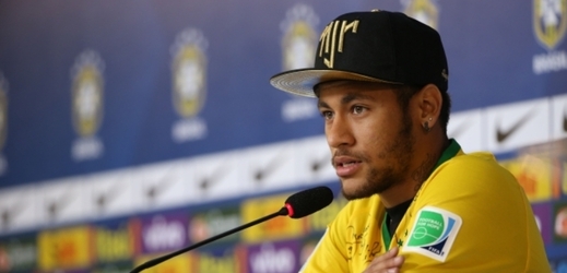 Zraněný brazilský fotbalista Neymar.