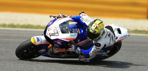 Motocyklový závodník Karel Abraham obsadil v pátečních trénincích před nedělní Velkou cenou Indianapolis v kategorii MotoGP patnácté místo.