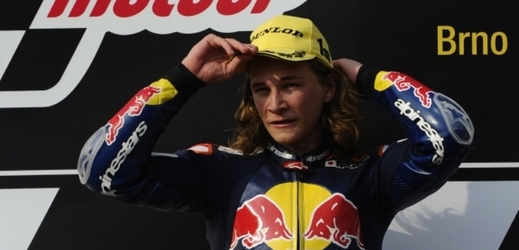 Motocyklista Karel Hanika.