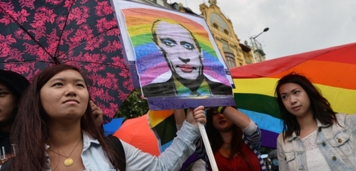 Karikatura prezidenta Vladimira Putina na podporu homosexuálů v Rusku.