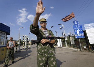 Proruští separatisté na rusko-ukrajinské hranici.