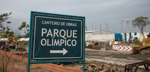 Letní olympijské hry v Rio de Janeiro se blíží. Přetrvávají obavy, že areál nebude zavčas dokončen.