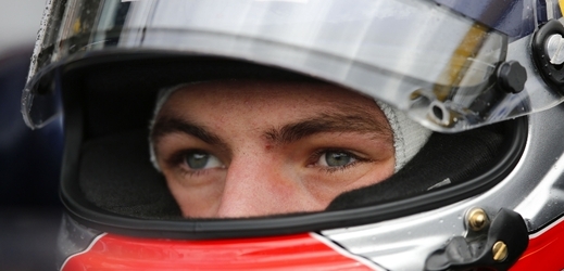 Teprve šestnáctiletý Nizozemec Max Verstappen bude nejmladším pilotem v historii formule 1. 
