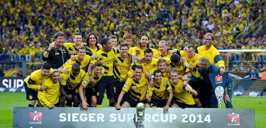 Borussia Dortmund a Bayern Mnichov budou největšími konkurenty v boji o ligový titul.