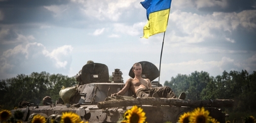 Ukrajinský voják poblíž Slavjansku.