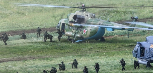 Ruských vojáků zabloudilo na Ukrajinu nějak moc (ilustrační foto).