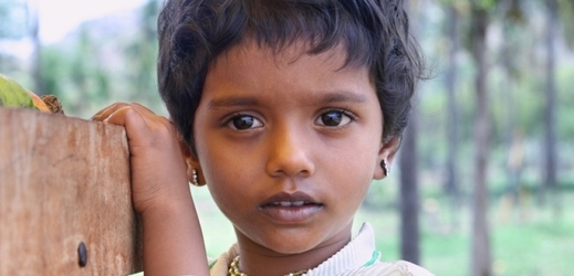 V chudších oblastech Indie jsou dívky považovány za finanční zátěž (ilustrační foto).