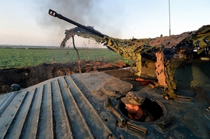 Ukrajinské jednotky brání Mariupol.