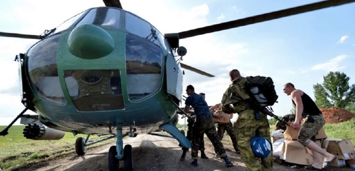 Evakuace ukrajinských vojáků.