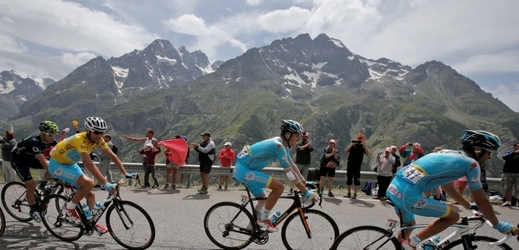 Příští ročník by Tour de France měla strávit tři dny v jižních Alpách.