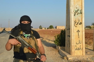 Bojovník IS v Sýrii.