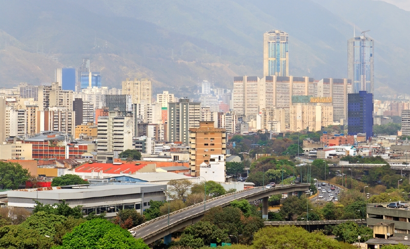 Caracas, Venezuela. Roční průměr 119 vražd na 100 tisíc obyvatel vynesl městu titul toho nejnebezpečnějšího. (Foto: Shutterstock.com)