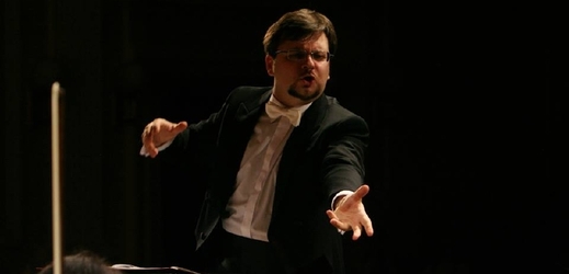 Dirigent Alim Šach.