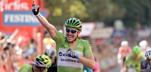 Německý cyklista John Degenkolb oslavil na letošní Vueltě čtvrtý etapový triumf.